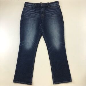 Banana Republic NWT straight leg medium wash jeans 35 x 30 split leg womens